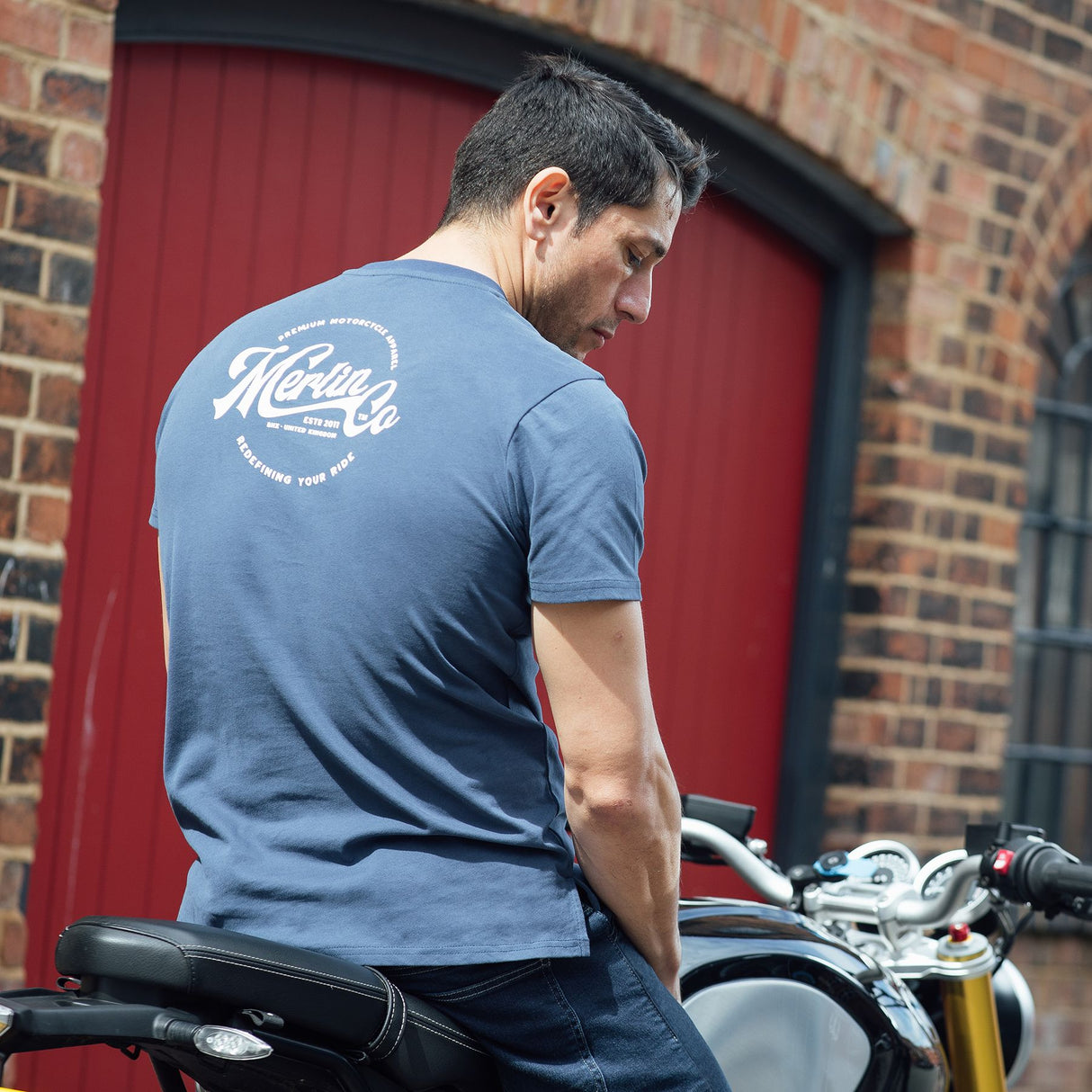 Merlin Truro Signature Organic Cotton Tee T-Shirt Navy Blue
