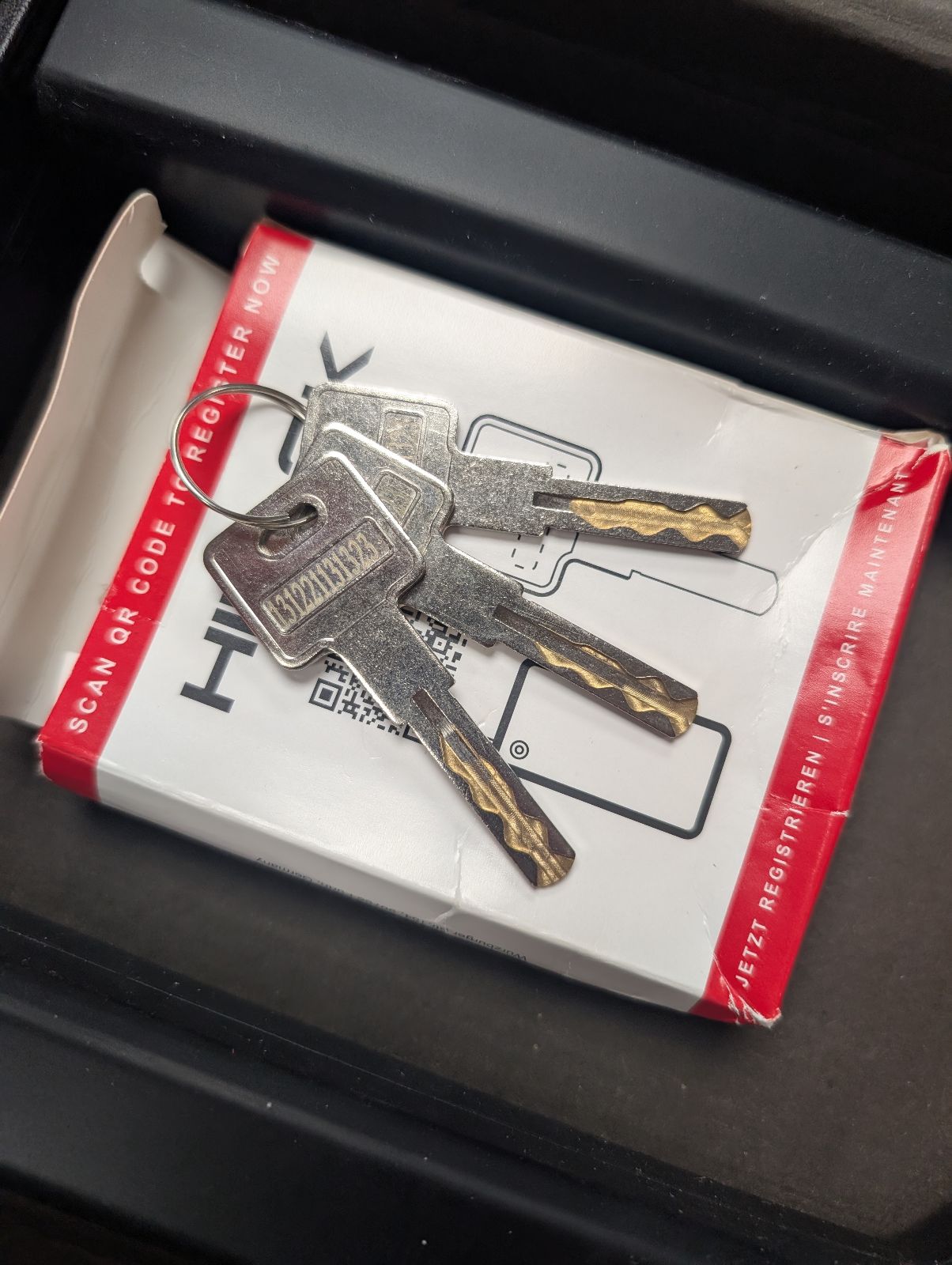 Hiplok DX1000 Sold Secure Diamond Motorcycle Shackle Lock Black Warehouse Deal