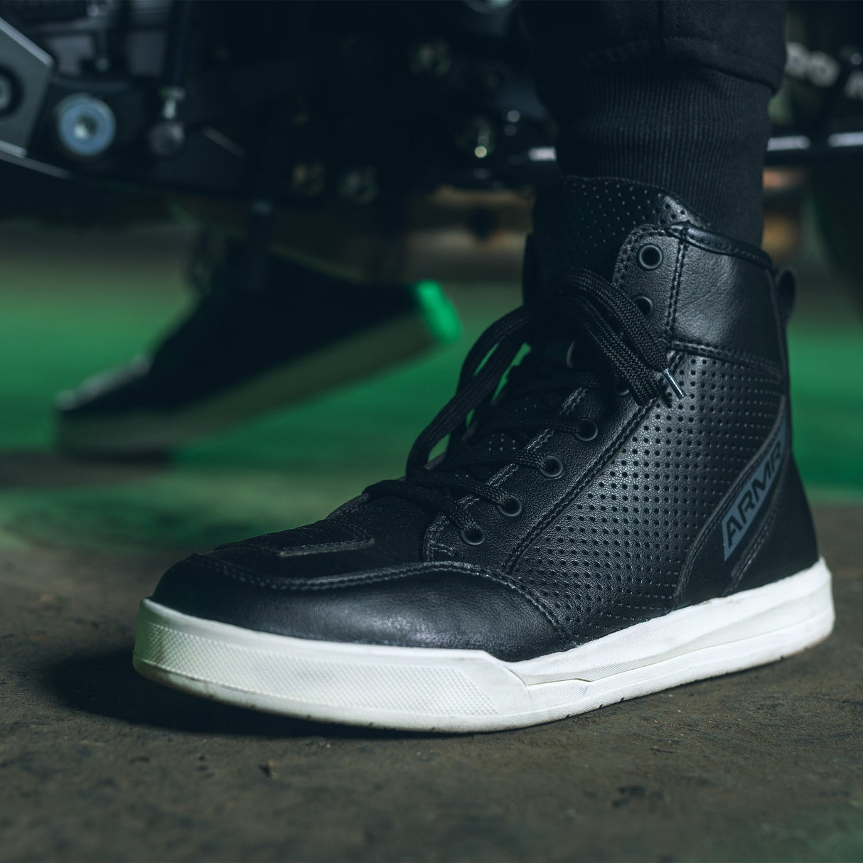 ARMR Aki 1.0 Air Vented Boots